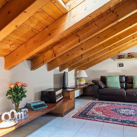 Apartamento Le Rose Venegono Superiore Exterior foto